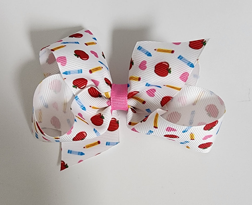 Wee Ones Girls Infants Toddlers Kids Juniors Bows School Apples Crayons Pencils Learning The Plaid Giraffe Childrens Boutique
