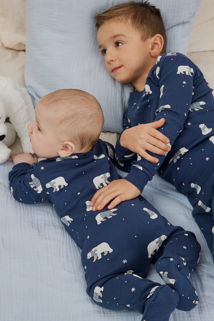 Petit Lem Boys Girls Unisex Infants Toddlers Kids Juniors Pajamas Sleepwear Nightwear Footie Polar Bears Snowflakes Two-way Zipper 100% Organic Cotton Holiday Christmas The Plaid Giraffe Children's Boutique