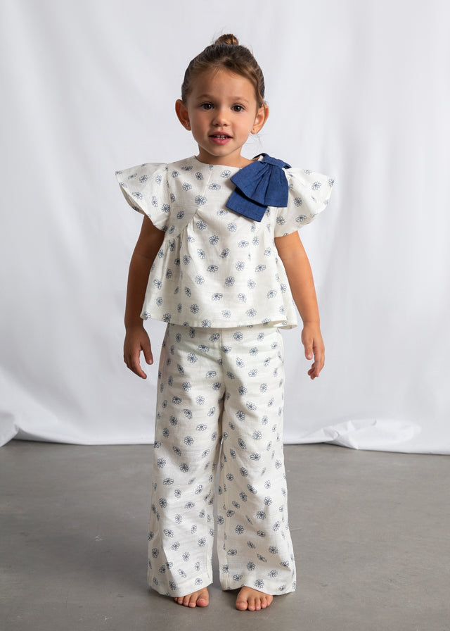 Mayoral Girls Boys Infants Toddlers Kids Juniors Flutter Sleeve Top Pants Flowers Bows The Plaid Giraffe Children's Boutique