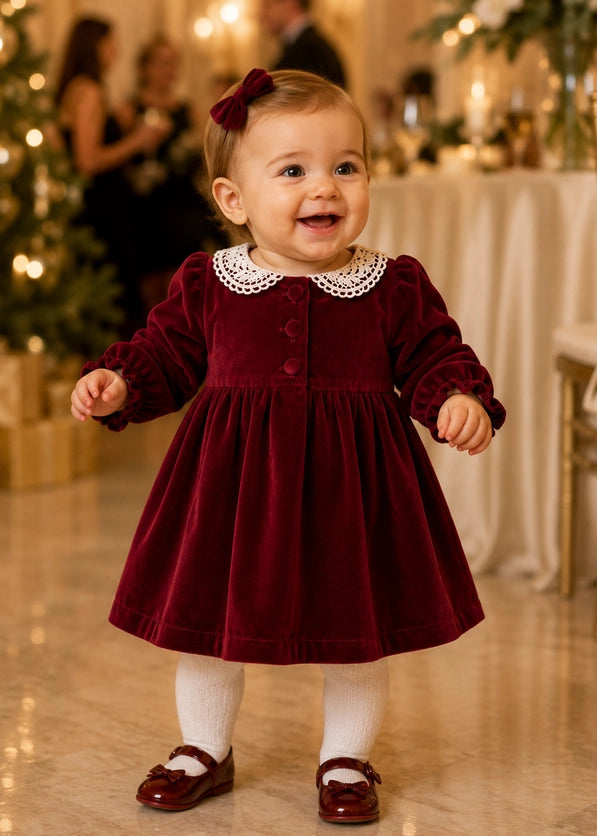Carriage Boutique Girls Boys Infants Toddlers Kids Juniors Dress Romper Shirt Velvet Eyelet Lace Christmas Holidays Special Occasions Celebrations 100% Cotton The Plaid Giraffe Children's Boutique