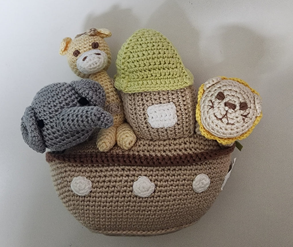 Zubel's Boys Girls Infants Toddlers Kids Stuffed Noah's Ark Animals Bible 100% Bamboo Yarn The Plaid Giraffe Children's Boutique