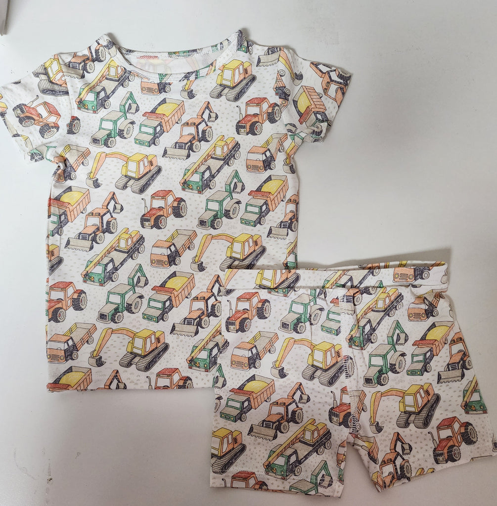 Sweet Bamboo Girls Boys Infants Toddlers Kids Juniors Convertible Short Pajamas Sleepwear Nightwear Construction Equipment Dump Trucks Cranes Tractors Backhoes Two-way Zipper The Plaid Giraffe Children's Boutique